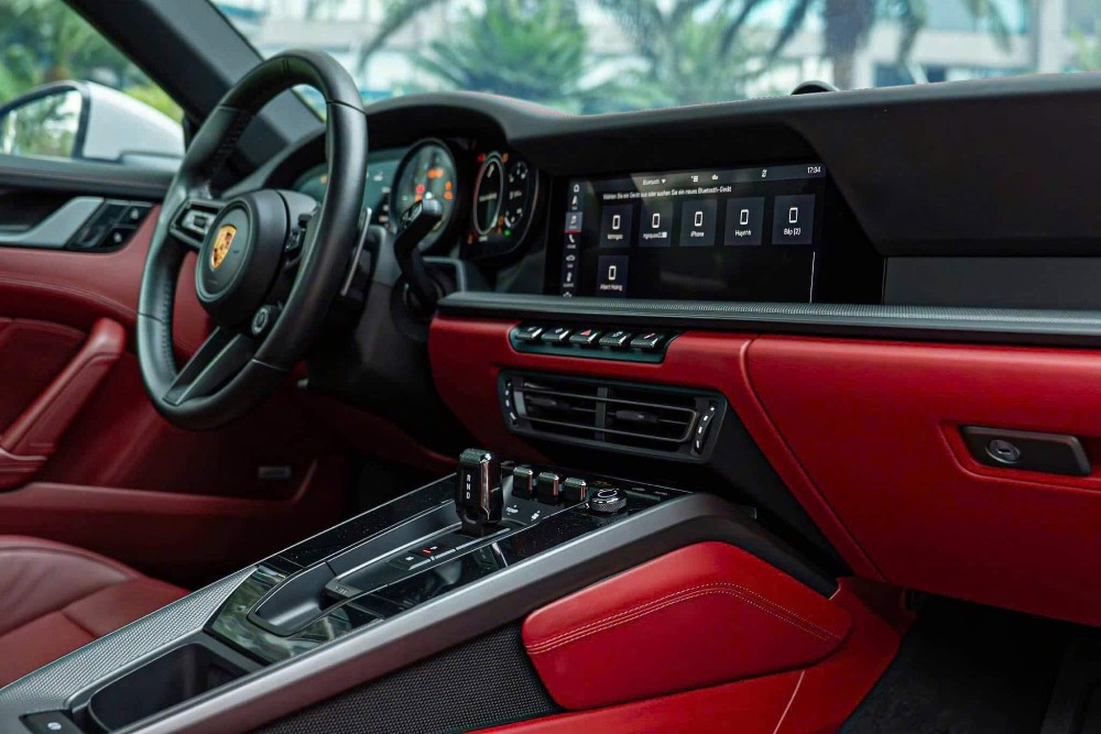 Những mẹo chọn xe hợp phong thuỷ cho người mệnh Hoả