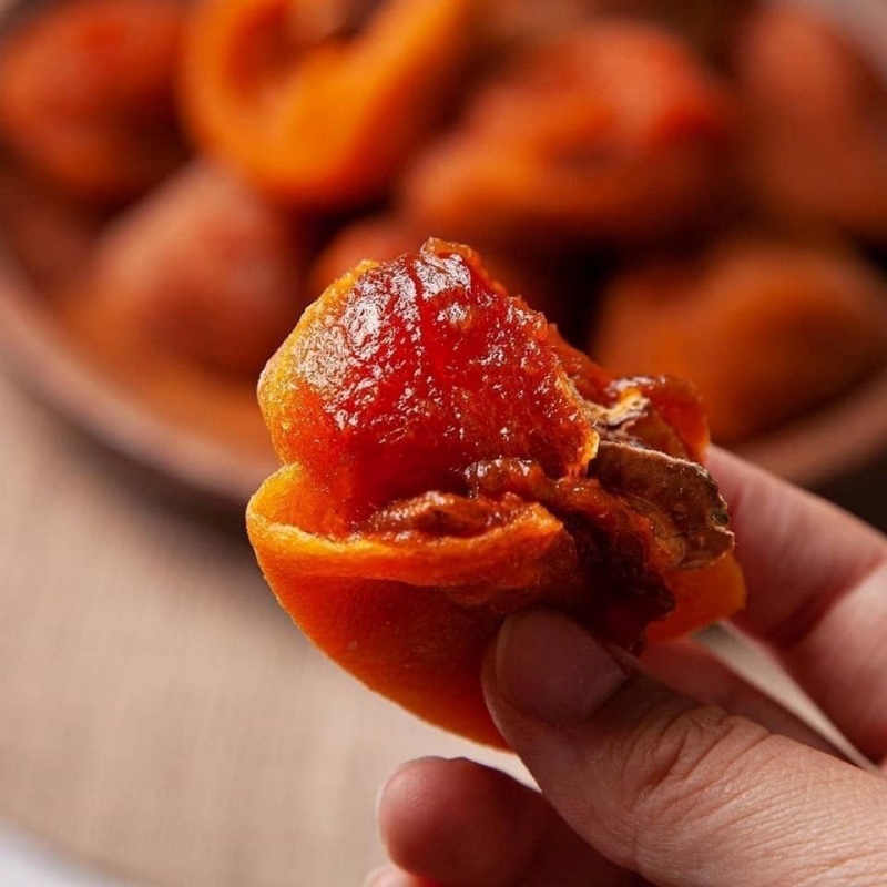 Hồng treo gió dễ mua để mang về làm quà