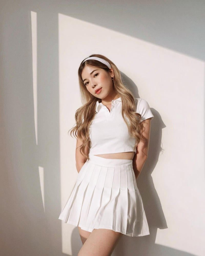 Outfit khoe eo dành cho các nàng có “vòng eo con kiến”