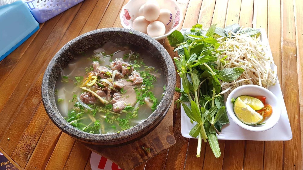 Tô phở thơm ngon, dinh dưỡng cho buổi sáng