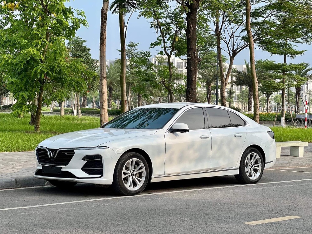 Những màu xe phù hợp với tuổi Nhâm Dần