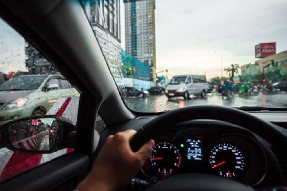 Luôn kiểm tra xe kỹ càng trước khi khởi hành