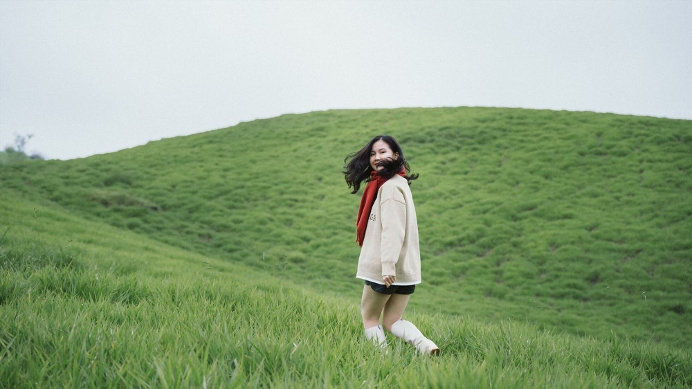 Đồng cỏ 68 Mộc Châu với background lên hình quá xịn sò