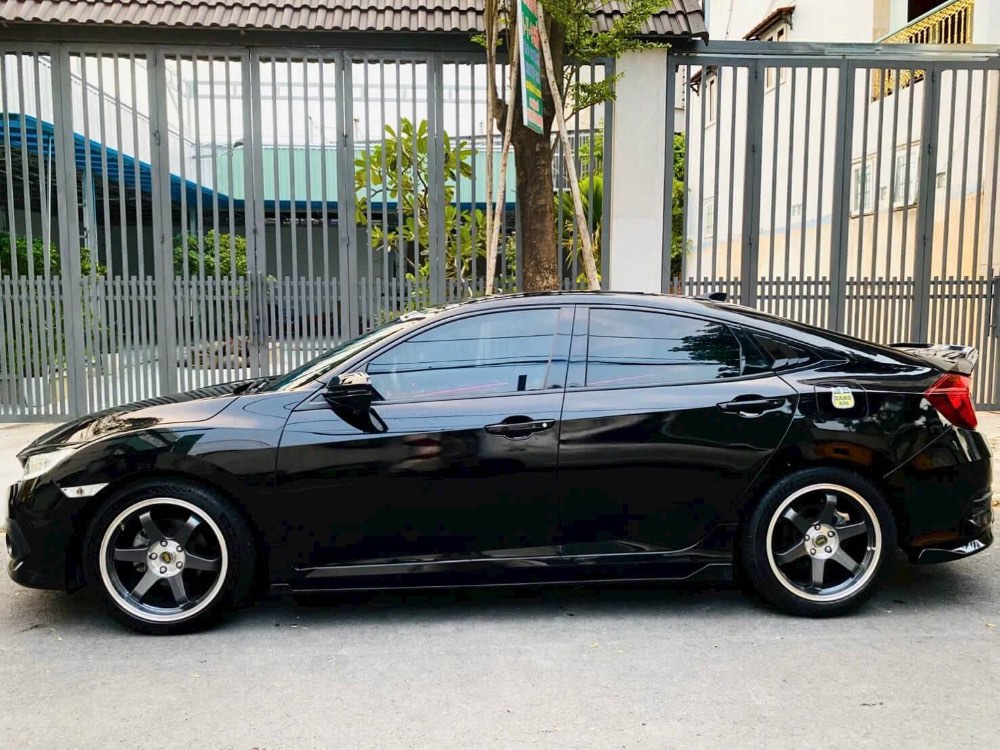 Những điều cần lưu ý khi sang tên đổi chủ xe ô tô