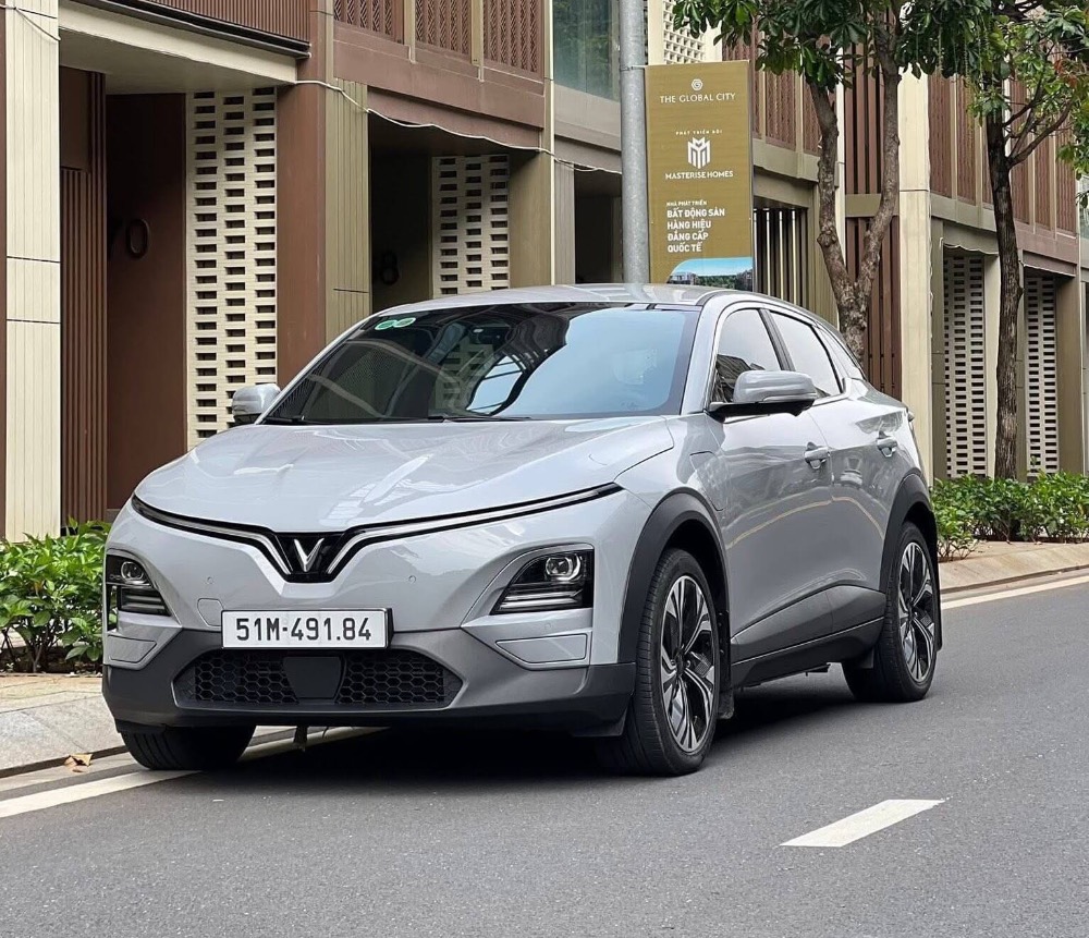 Màu xe hợp với tuổi Giáp Ngọ