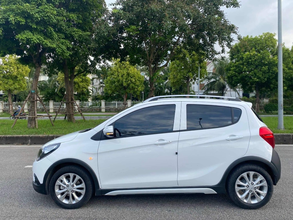 Màu xe hợp với tuổi Ất Mùi