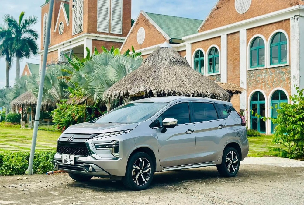 Màu xe hợp tuổi Tân Hợi