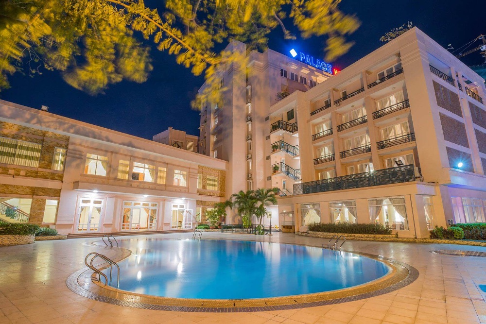 Palace Hotel gần nhiều địa điểm du lịch nổi tiếng