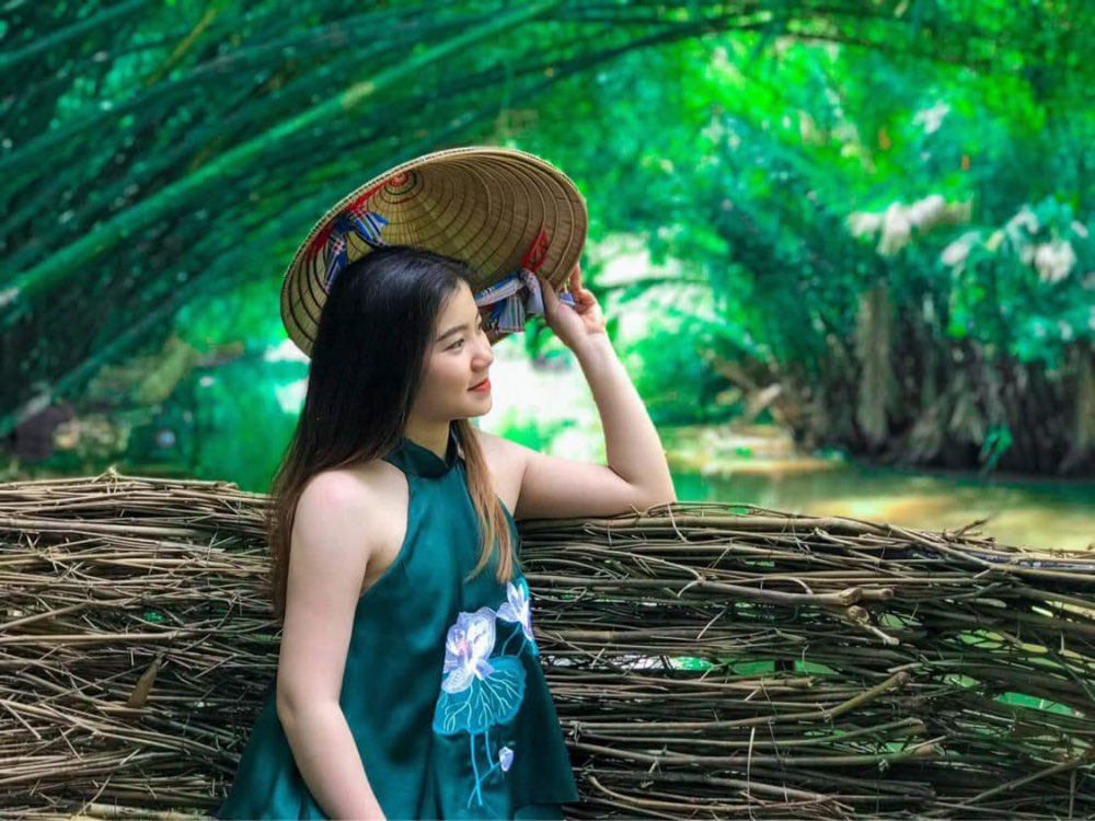 Hậu Giang thu hút du khách với khu công viên khổng lồ