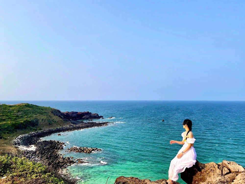 Gành Hang gây ấn tượng bởi cấu trúc đá tự nhiên kỳ thú