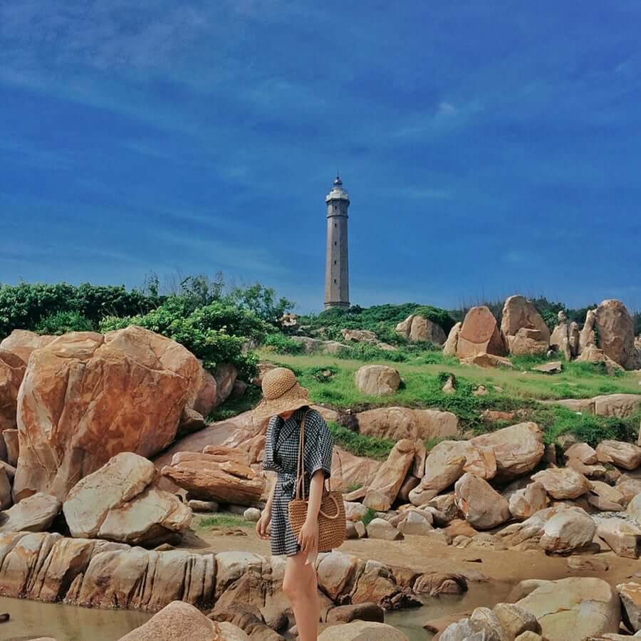 Hải đăng Kê Gà khiến dân tình mê mẩn check in