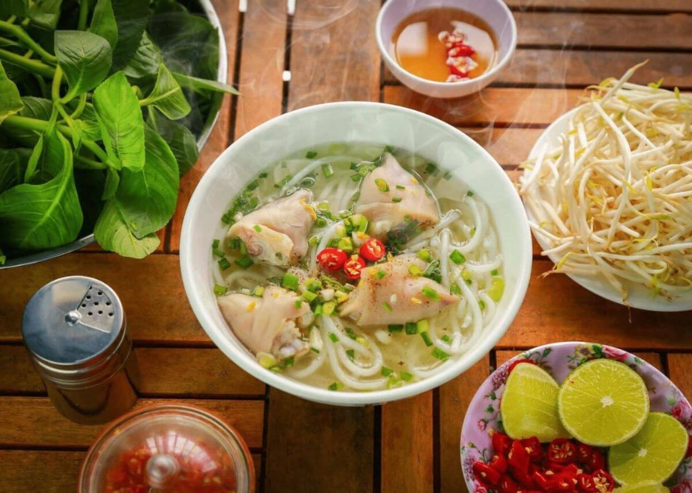 Bánh canh Trảng Bàng với phần nước dùng ngọt thanh