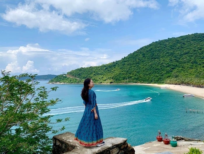 Nên đi Cù Lao Chàm vào mùa khô để tận hưởng biển trong xanh