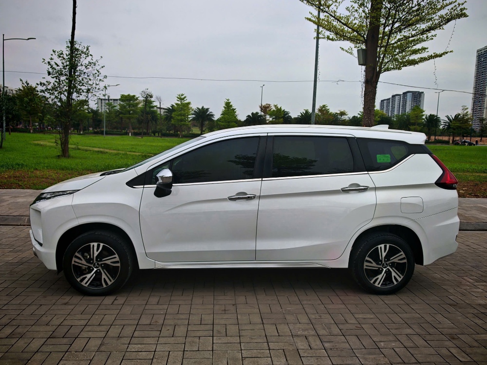 Bảng giá thuê xe đi chùa Hương tự lái và có tài xế