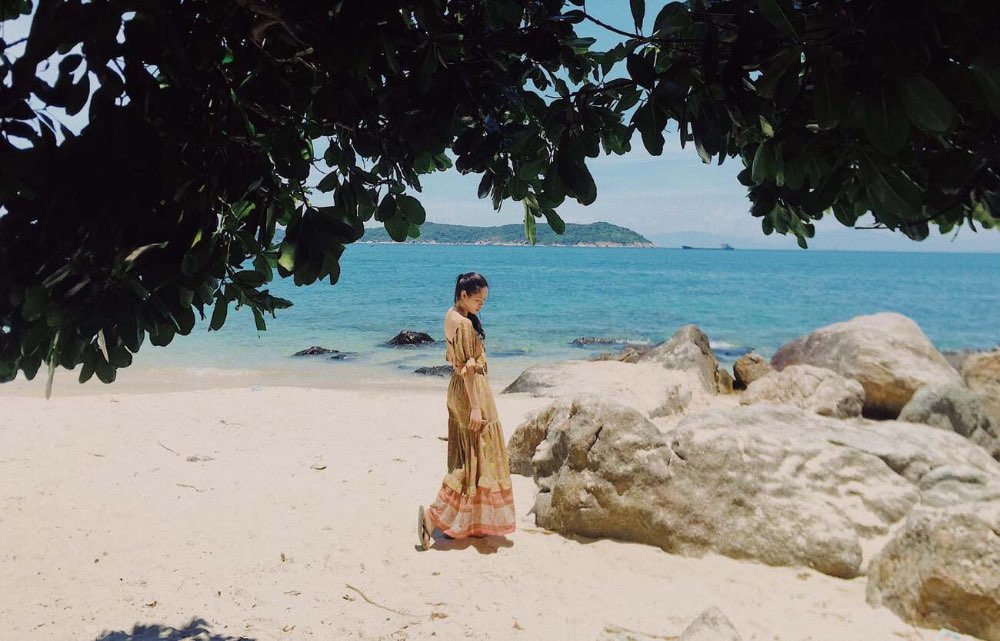 Cù Lao Chàm chào đón du khách với làn nước trong vắt, êm ả