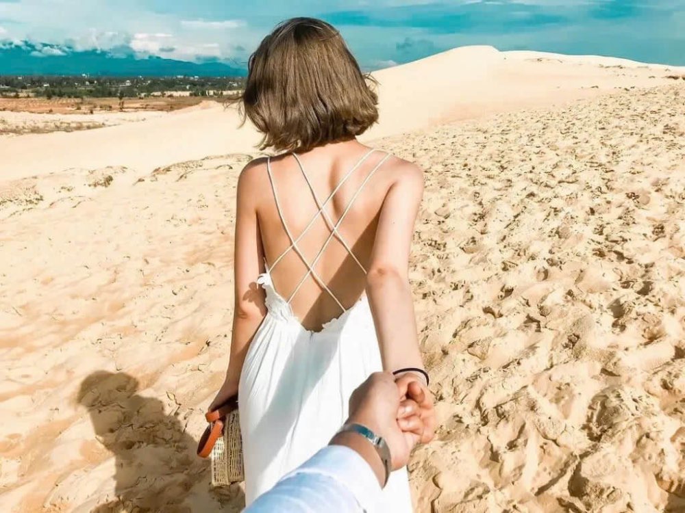 Đẹp lạc lối khi check in tại đồi cát Phương Mai