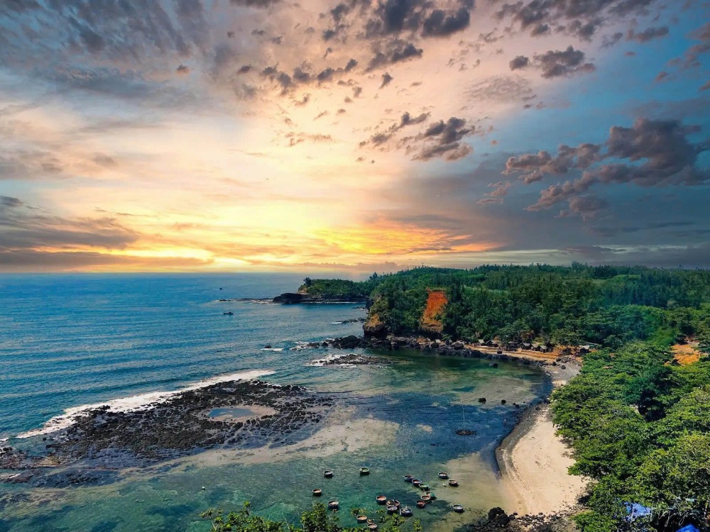 Ba Tân Gân vẫn còn giữ dáng vẻ hoang sơ, thơ mộng