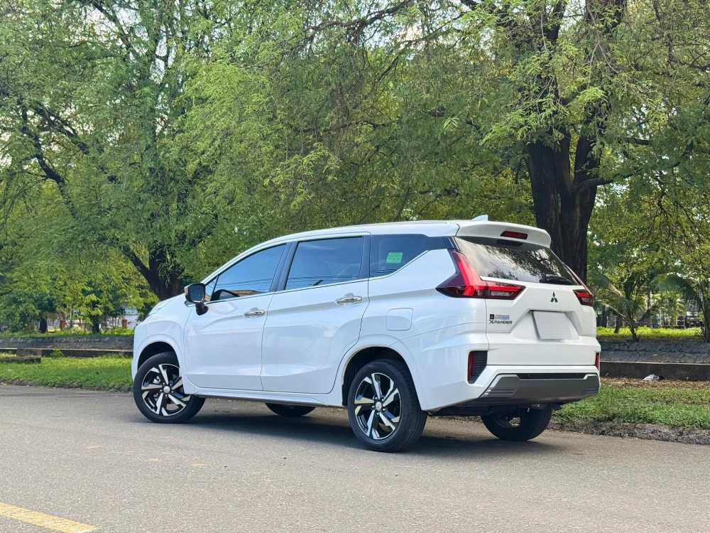 Mitsubishi Xpander là mẫu xe 7 chỗ được ưu tiên khi chạy dịch vụ