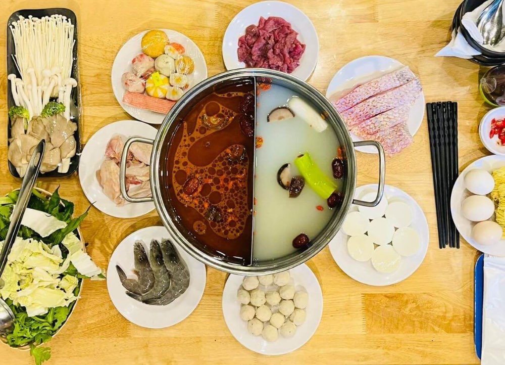 Lẩu xuyên tiêu cay nồng, hấp dẫn